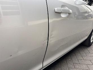 Opel Corsa 1.2 16V Hatchback  Benzine 1.229cc 59kW (80pk) FWD picture 23