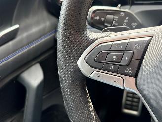 Volkswagen Tiguan 2.0 TDI 3x R-Line, SUV  Diesel 1,968cc 110kW (150pk) FWD  massage stoelen picture 21