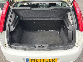 Fiat Grande Punto 1.4 Hatchback  Benzine 1.368cc 57kW (77pk) FWD picture 9