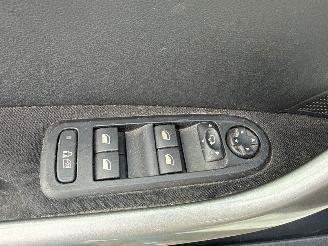 Peugeot 308 1.6 VTI 16V Hatchback  Benzine 1.598cc 88kW (120pk) FWD picture 20