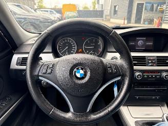 BMW 3-serie 318d 16V Combi/o  Diesel 1.995cc 105kW (143pk) RWD picture 12