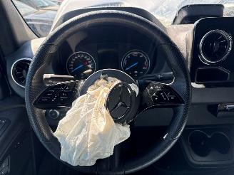 Mercedes eSprinter 320 Bestel  Elektrisch  150kW (204pk) RWD picture 13