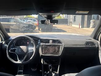 Volkswagen Tiguan R-Line 1.4 TSI eHybrid 16V SUV  Elektrisch Benzine 1.395cc 180kW (265pk) FWD 1.4 TSI eHybrid 16V SUV  Elektrisch Benzine 1.395cc 195kW (265pk) FWD picture 11