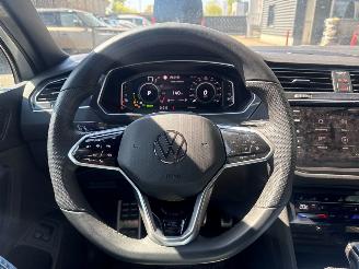 Volkswagen Tiguan R-Line 1.4 TSI eHybrid 16V SUV  Elektrisch Benzine 1.395cc 180kW (265pk) FWD 1.4 TSI eHybrid 16V SUV  Elektrisch Benzine 1.395cc 195kW (265pk) FWD picture 13