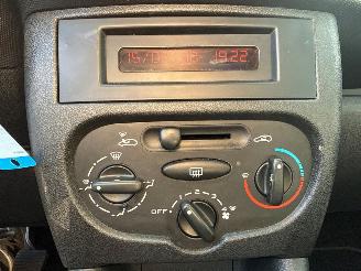 Peugeot 206+ 1.1 Hatchback  Benzine 1.124cc 44kW (60pk) FWD picture 15