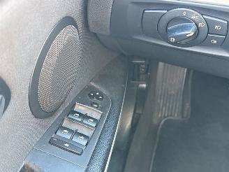 BMW 3-serie 320i 16V Combi/o  Benzine 1.995cc 110kW (150pk) RWD picture 15