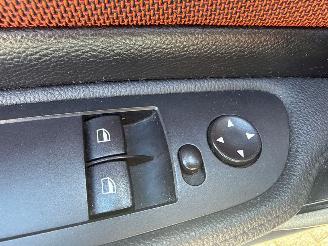 BMW 1-serie 118i 16V Hatchback 2Dr Benzine 1.995cc 105kW (143pk) RWD picture 20