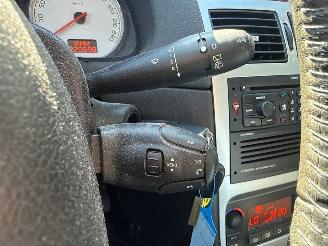 Peugeot 307 7 persoons 1.6 16V Combi/o  Benzine 1.587cc 80kW (109pk) FWD picture 20