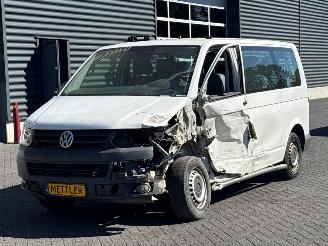 damaged commercial vehicles Volkswagen Transporter 2.0 TDI DRF Bus  Diesel 1.968cc 103kW (140pk) FWD 2013/3