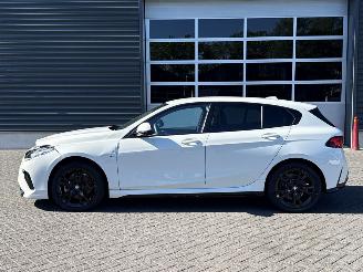 BMW 1-serie 120d TwinPower Turbo 2.0 16V Hatchback  Elektrisch Diesel 1.995cc 120kW (163pk) FWD picture 2