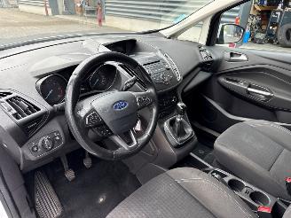 Ford Grand C-Max 1.5 TDCi 95 16V MPV  Diesel 1.499cc 70kW (95pk) FWD picture 10