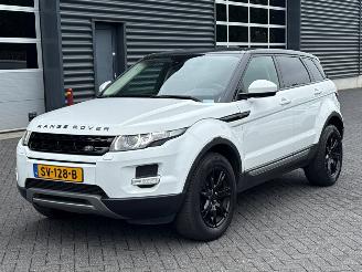 Unfallwagen Land Rover Range Rover Evoque 2.2 TD4 16V 5-drs. SUV 4Dr Diesel 2.179cc 110kW (150pk) 4x4 2015/7