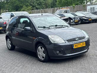 Ford Fiesta 1.3 Hatchback  Benzine 1.299cc 51kW (69pk) FWD picture 7