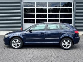 Audi A3 1.6 Hatchback  Benzine 1.595cc 75kW (102pk) FWD picture 2