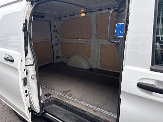 Mercedes Vito 2.0 114 CDI 16V Bestel  Diesel 1.950cc 100kW (136pk) RWD picture 10