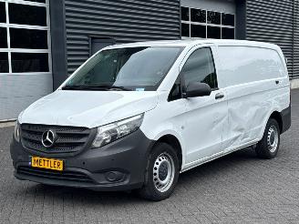 damaged commercial vehicles Mercedes Vito 2.0 114 CDI 16V Bestel  Diesel 1.950cc 100kW (136pk) RWD 2023/10