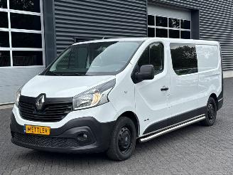 Vaurioauto  commercial vehicles Renault Trafic 1.6 dCi 115 Bestel  Diesel 1.598cc 85kW (116pk) FWD 2016/8
