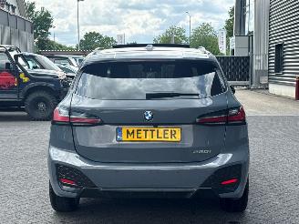BMW 2-serie 220i Mild Hybrid 1.5 TwinPower Turbo 12V MPV  Elektrisch Benzine 1.499cc 125kW (170pk) FWD picture 4