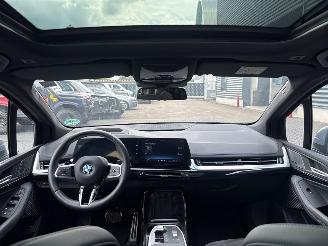 BMW 2-serie 220i Mild Hybrid 1.5 TwinPower Turbo 12V MPV  Elektrisch Benzine 1.499cc 125kW (170pk) FWD picture 13