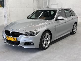 skadebil auto BMW 3-serie 318i 1.5 TwinPower Turbo 12V Combi/o  Benzine 1.499cc 100kW (136pk) FWD 2019/5