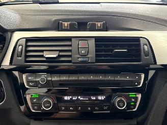 BMW 3-serie 318i 1.5 TwinPower Turbo 12V Combi/o  Benzine 1.499cc 100kW (136pk) FWD picture 14