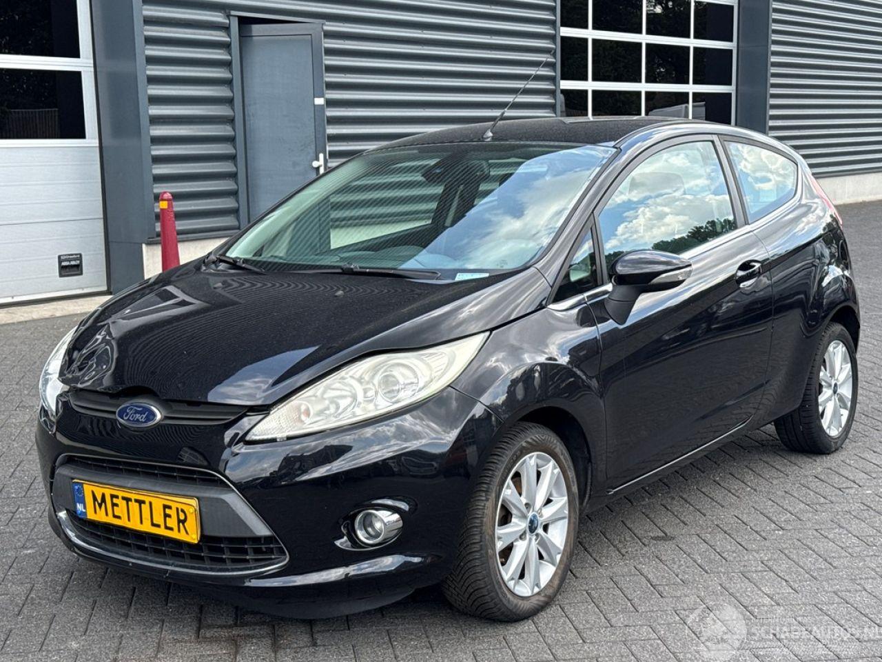 Ford Fiesta 1.4 16V Hatchback  Benzine 1.388cc 71kW (97pk) FWD