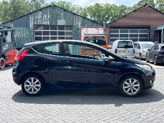 Ford Fiesta 1.4 16V Hatchback  Benzine 1.388cc 71kW (97pk) FWD picture 6