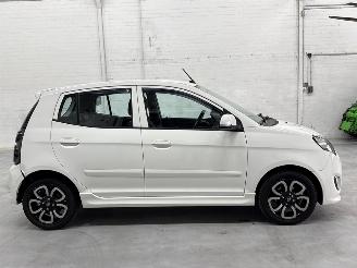 Kia Picanto 1.1 12V Hatchback  Benzine 1.086cc 48kW (65pk) FWD picture 6