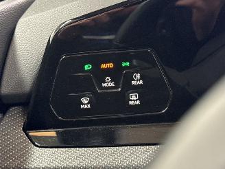 Volkswagen Golf 1.5 eTSI R-Line Hatchback  Elektrisch Benzine 1.498cc 96kW (131pk) FWD picture 23