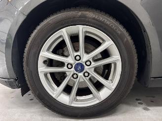Ford Focus 1.0 Ti-VCT EcoBoost 12V 100 Combi/o  Benzine 998cc 74kW (101pk) FWD picture 12