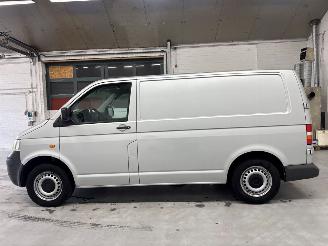 Volkswagen Transporter 2.5 TDi PF Bestel  Diesel 2.460cc 96kW (131pk) FWD KOELWAGEN picture 2