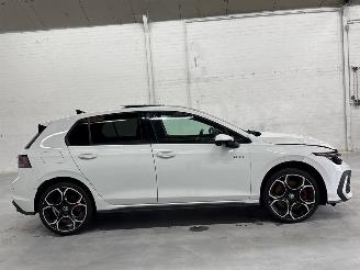 Volkswagen Golf 2.0 GTI 16V Hatchback  Benzine 1.984cc 195kW (265pk) FWD picture 6