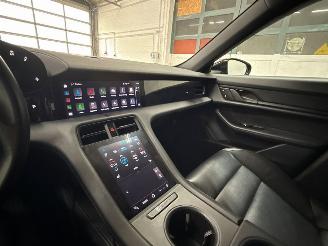 Porsche Taycan  picture 26