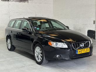 Volvo V-70 1.6 T4 16V Combi/o  Benzine 1.596cc 132kW (179pk) FWD picture 7