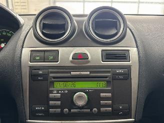 Ford Fiesta 1.3 Hatchback  Benzine 1.299cc 51kW (69pk) FWD picture 14