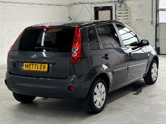 Ford Fiesta 1.3 Hatchback  Benzine 1.299cc 51kW (69pk) FWD picture 5