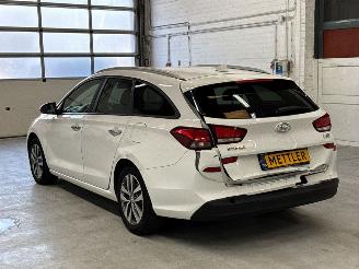 Hyundai I-30 1.0 T-GDI 12V Combi/o  Benzine 998cc 88kW (120pk) FWD picture 3