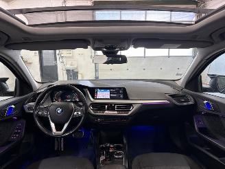 BMW 1-serie 116d 1.5 12V TwinPower Hatchback  Diesel 1.496cc 85kW (116pk) FWD picture 13
