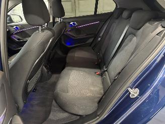 BMW 1-serie 116d 1.5 12V TwinPower Hatchback  Diesel 1.496cc 85kW (116pk) FWD picture 12