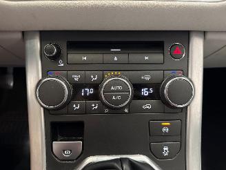 Land Rover Range Rover Evoque 2.2 eD4 16V 5-drs. SUV 4Dr Diesel 2.179cc 110kW (150pk) FWD picture 18