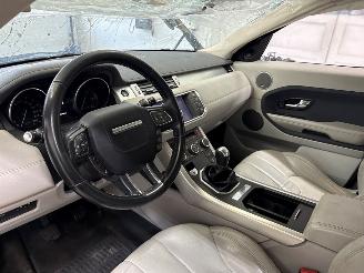 Land Rover Range Rover Evoque 2.2 eD4 16V 5-drs. SUV 4Dr Diesel 2.179cc 110kW (150pk) FWD picture 11
