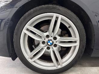 BMW 5-serie 520i 16V Combi/o  Benzine 1.997cc 135kW (184pk) RWD picture 23