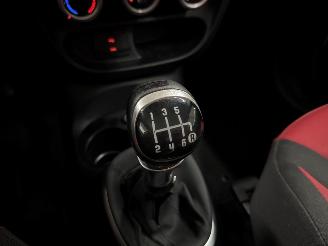 Fiat 500L 0.9 TwinAir Turbo 105 MPV  Benzine 875cc 77kW (105pk) FWD picture 20