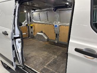 Ford Transit Custom 2.0 TDCi 16V Eco Blue 170 Bestel  Diesel 1.995cc 125kW (170pk) FWD picture 10