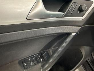 Volkswagen Golf 1.4 TSI 16V Hatchback  Benzine 1.395cc 90kW (122pk) FWD picture 22