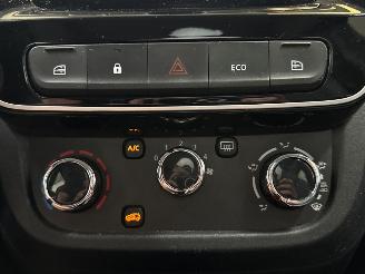 Dacia Spring 45 Hatchback  Elektrisch  33kW (45pk) RWD picture 17