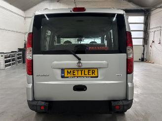 Fiat Doblo 1.4 MPV  Benzine 1.368cc 57kW (77pk) FWD picture 8