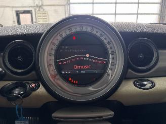 Mini Clubman COOPER S CLUBMAN 1.6 16V Combi/o  Benzine 1.598cc 128kW (174pk) FWD picture 16