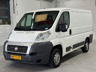 damaged commercial vehicles Fiat Ducato 2.0 D 115 Multijet Bestel  Diesel 1 956cc 85kW (116pk) FWD 2015/8