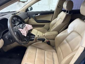 Audi A3 1.6 Automaat picture 14